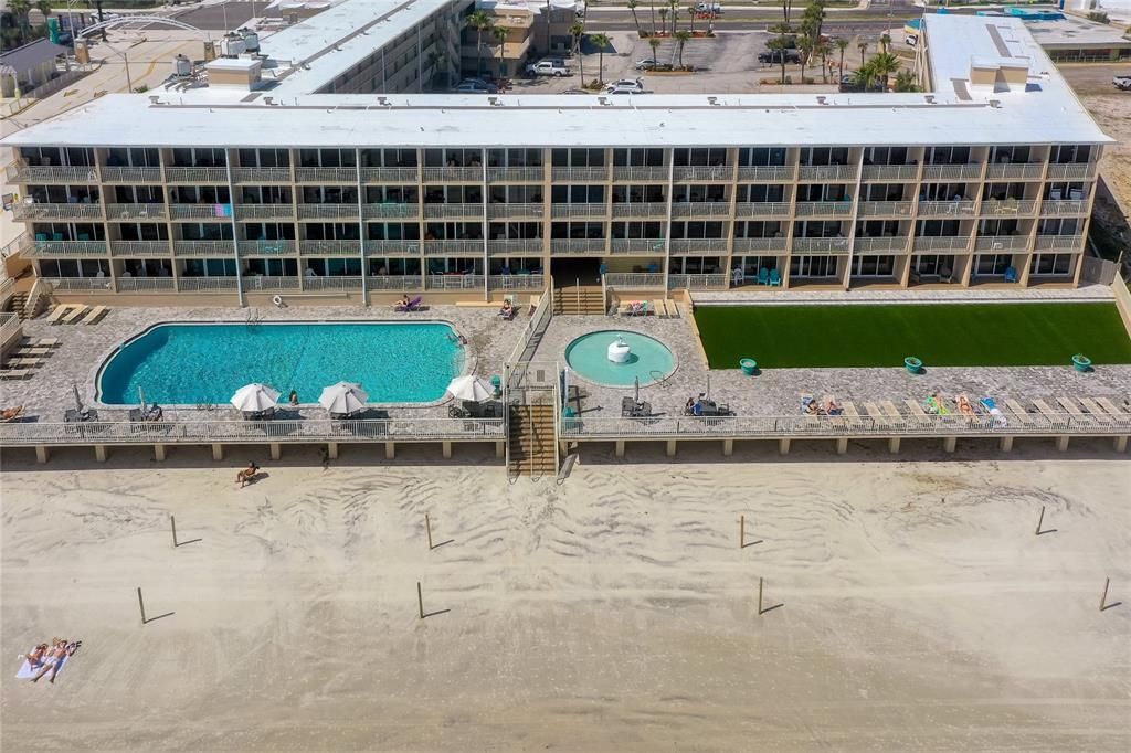 待售: $225,000 (1 贝兹, 1 浴室, 451 平方英尺)