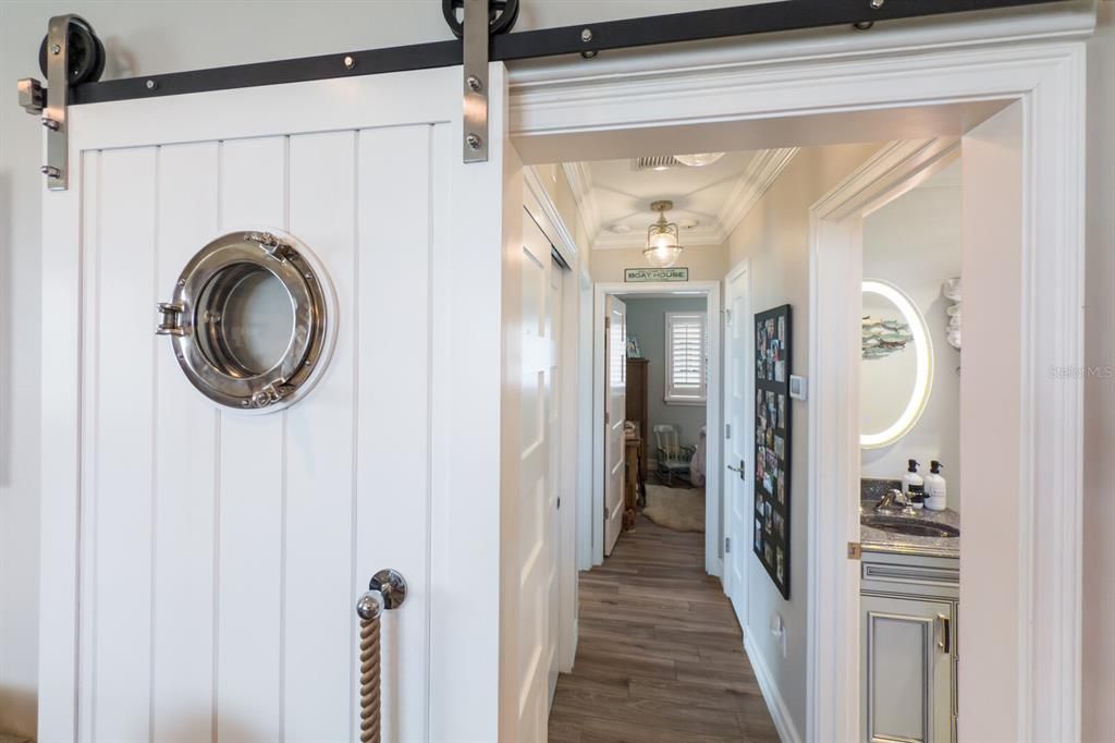 En Venta: $675,000 (2 camas, 1 baños, 816 Pies cuadrados)