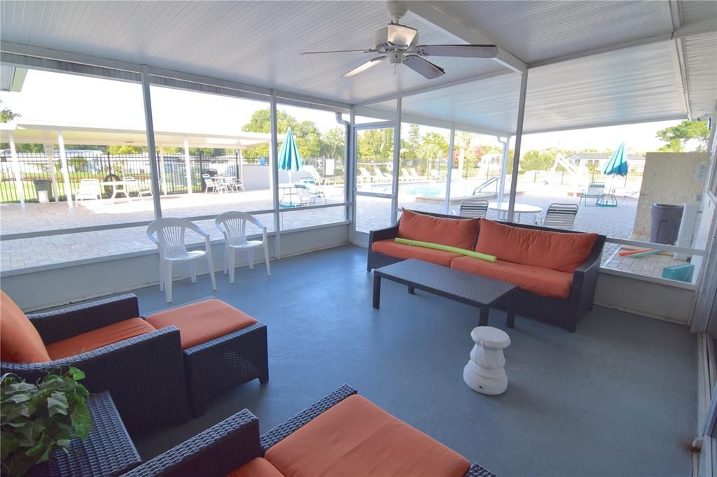 En Venta: $24,900 (2 camas, 2 baños, 960 Pies cuadrados)