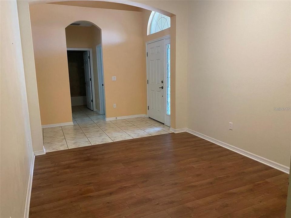 В аренду: $2,495 (3 спален, 2 ванн, 1758 Квадратных фут)