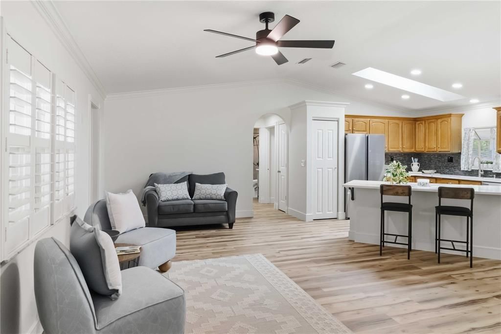 En Venta: $599,900 (3 camas, 2 baños, 2360 Pies cuadrados)
