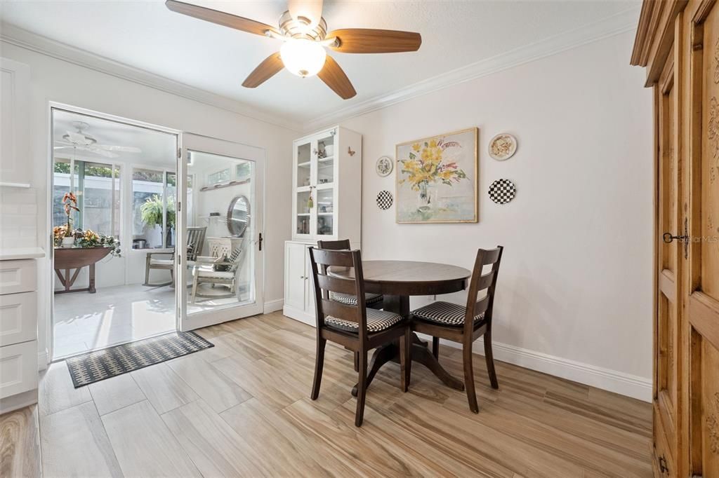 For Sale: $359,900 (3 beds, 1 baths, 1400 Square Feet)