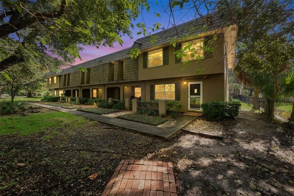 For Sale: $359,900 (3 beds, 1 baths, 1400 Square Feet)