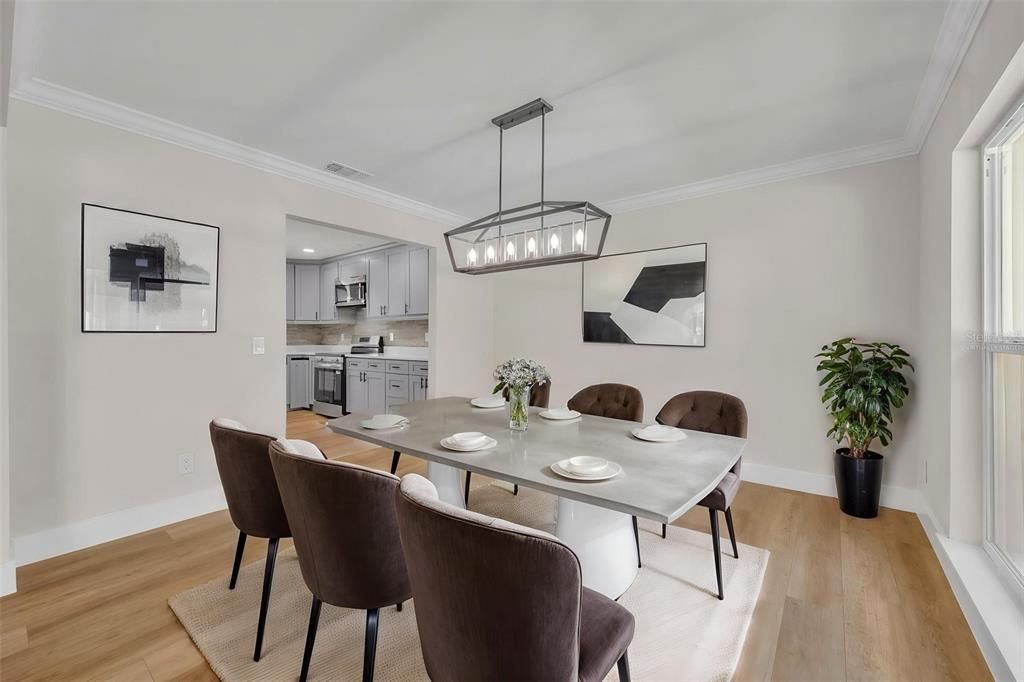 На продажу: $899,000 (3 спален, 2 ванн, 2003 Квадратных фут)