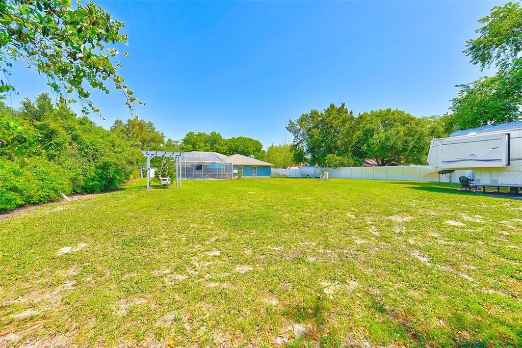 Active With Contract: $795,000 (5 beds, 3 baths, 2619 Square Feet)
