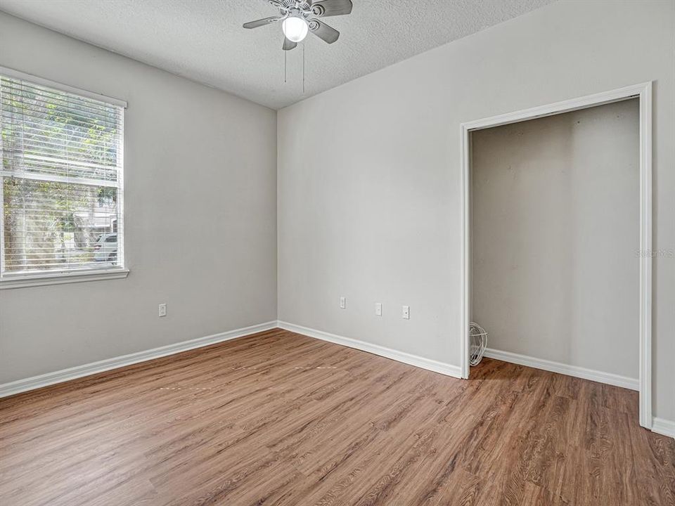 For Sale: $330,000 (3 beds, 2 baths, 1770 Square Feet)