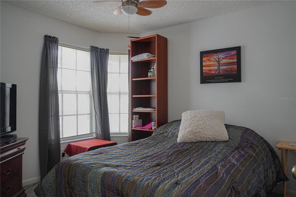 For Sale: $339,000 (3 beds, 2 baths, 1464 Square Feet)