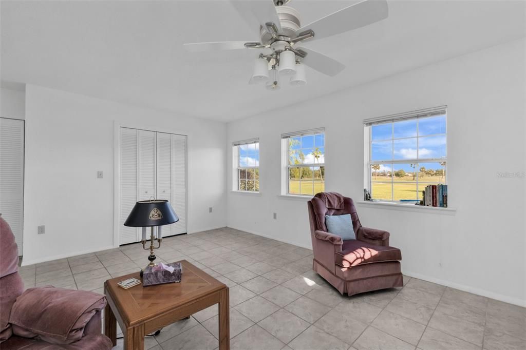 Active With Contract: $260,000 (2 beds, 2 baths, 1520 Square Feet)