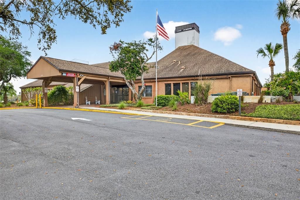 На продажу: $225,000 (2 спален, 2 ванн, 1477 Квадратных фут)