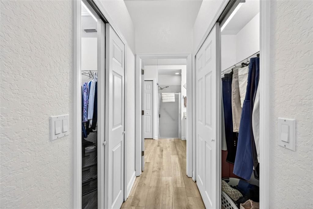 На продажу: $225,000 (2 спален, 2 ванн, 1477 Квадратных фут)