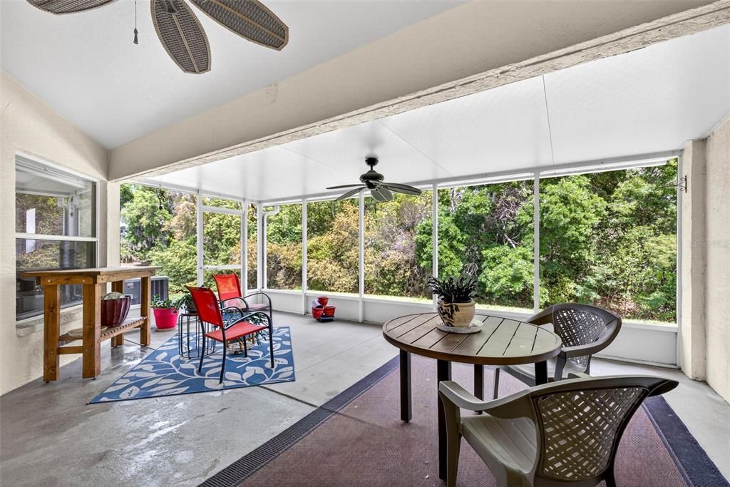 На продажу: $225,000 (2 спален, 2 ванн, 1477 Квадратных фут)