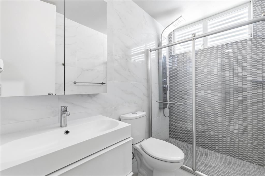 Active With Contract: $749,000 (4 beds, 3 baths, 2902 Square Feet)