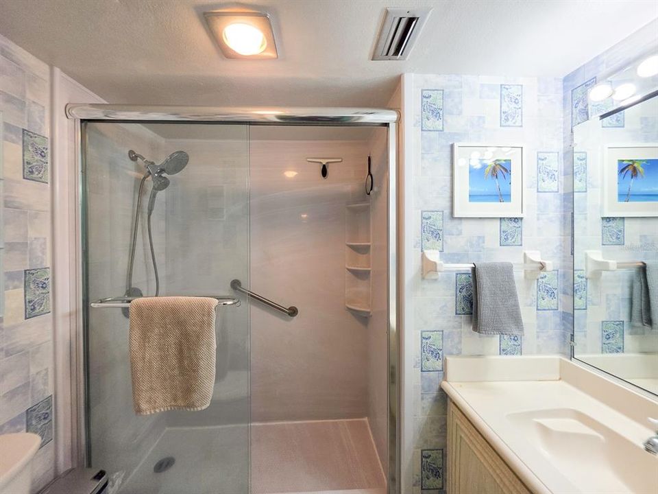 For Sale: $324,000 (3 beds, 2 baths, 1495 Square Feet)