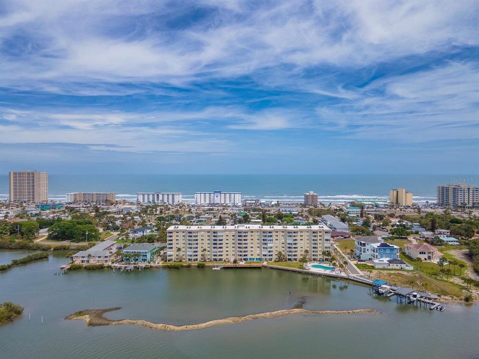 For Sale: $324,000 (3 beds, 2 baths, 1495 Square Feet)