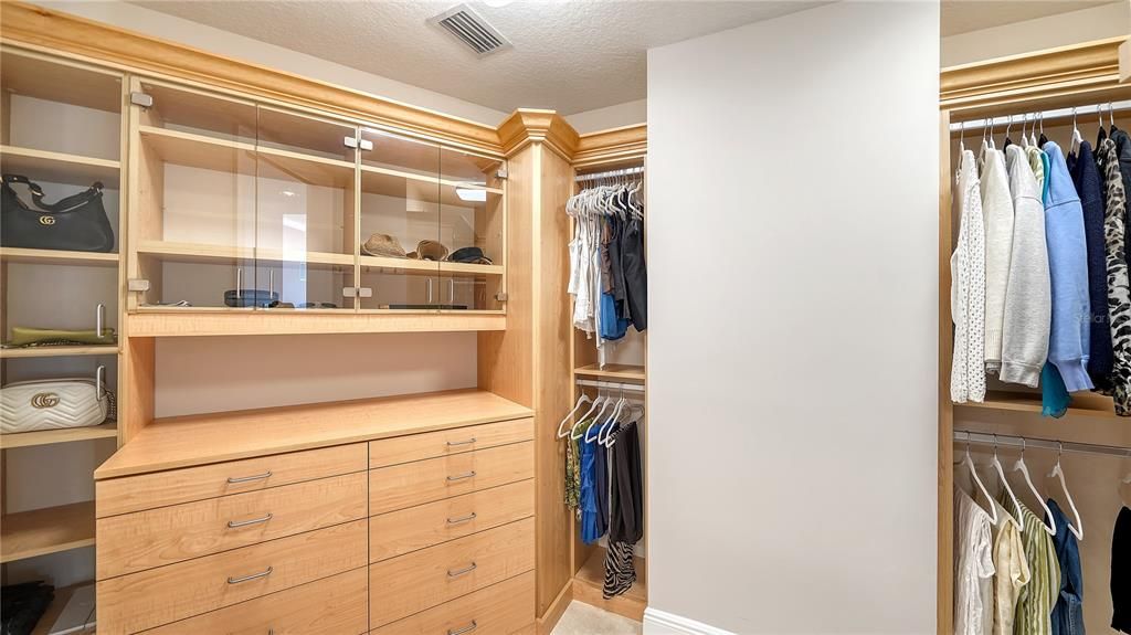 En Venta: $4,998,000 (3 camas, 3 baños, 4196 Pies cuadrados)