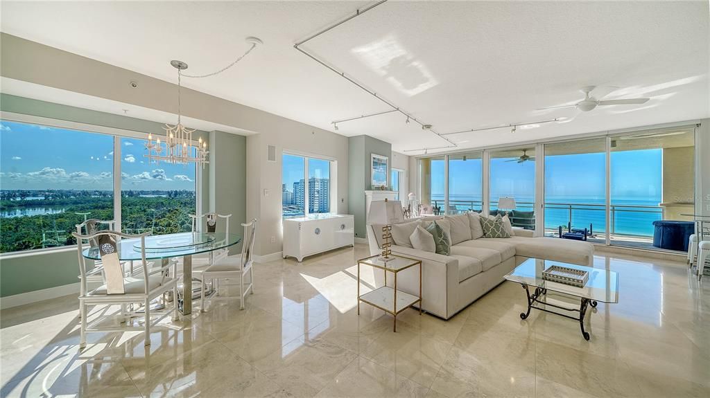 En Venta: $4,998,000 (3 camas, 3 baños, 4196 Pies cuadrados)