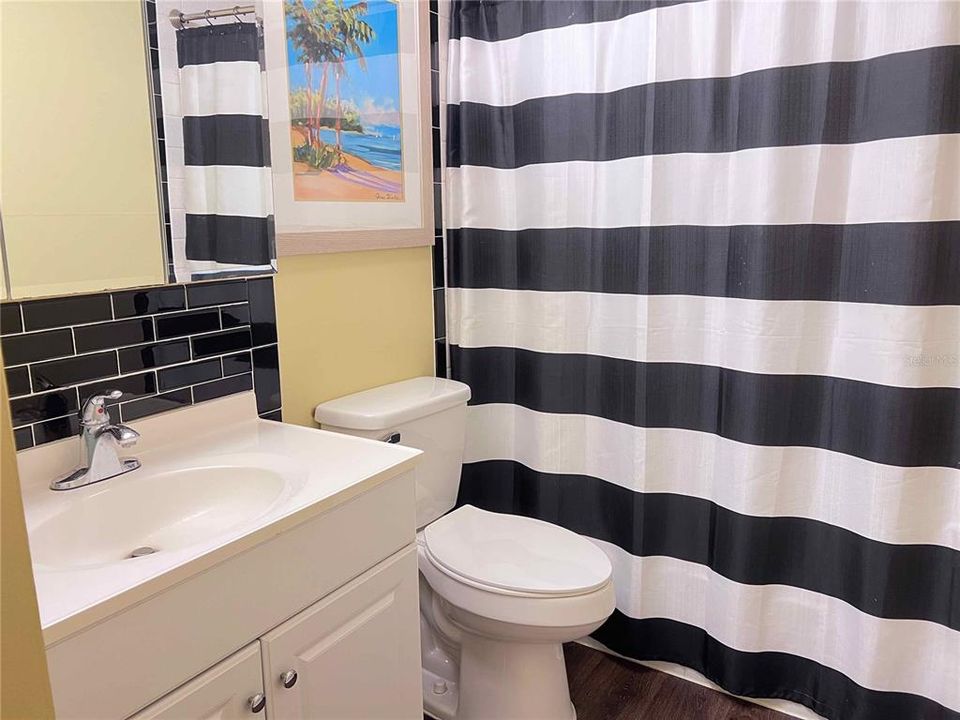 В аренду: $1,200 (1 спален, 1 ванн, 574 Квадратных фут)