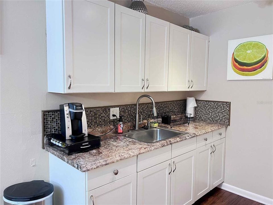 В аренду: $1,200 (1 спален, 1 ванн, 574 Квадратных фут)