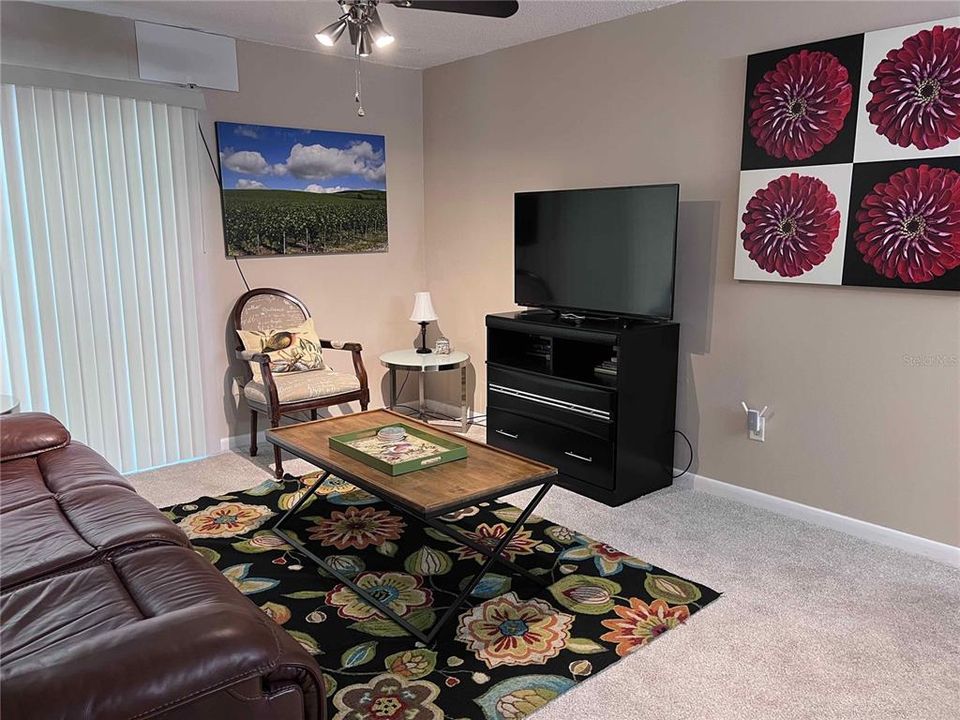 В аренду: $1,200 (1 спален, 1 ванн, 574 Квадратных фут)