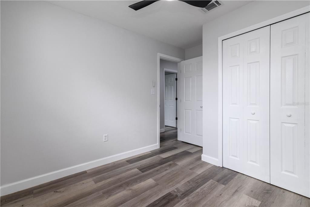 For Sale: $237,900 (3 beds, 2 baths, 1137 Square Feet)