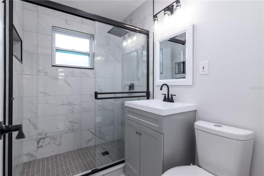 For Sale: $237,900 (3 beds, 2 baths, 1137 Square Feet)