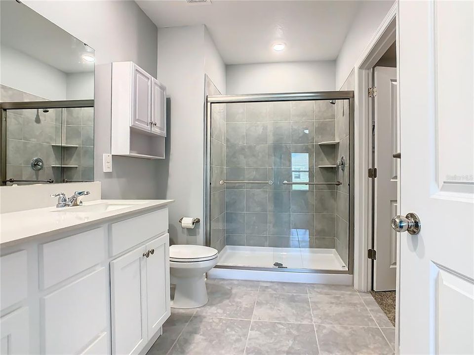 В аренду: $1,950 (3 спален, 2 ванн, 1560 Квадратных фут)