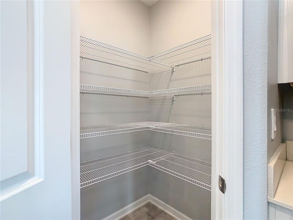 В аренду: $1,950 (3 спален, 2 ванн, 1560 Квадратных фут)