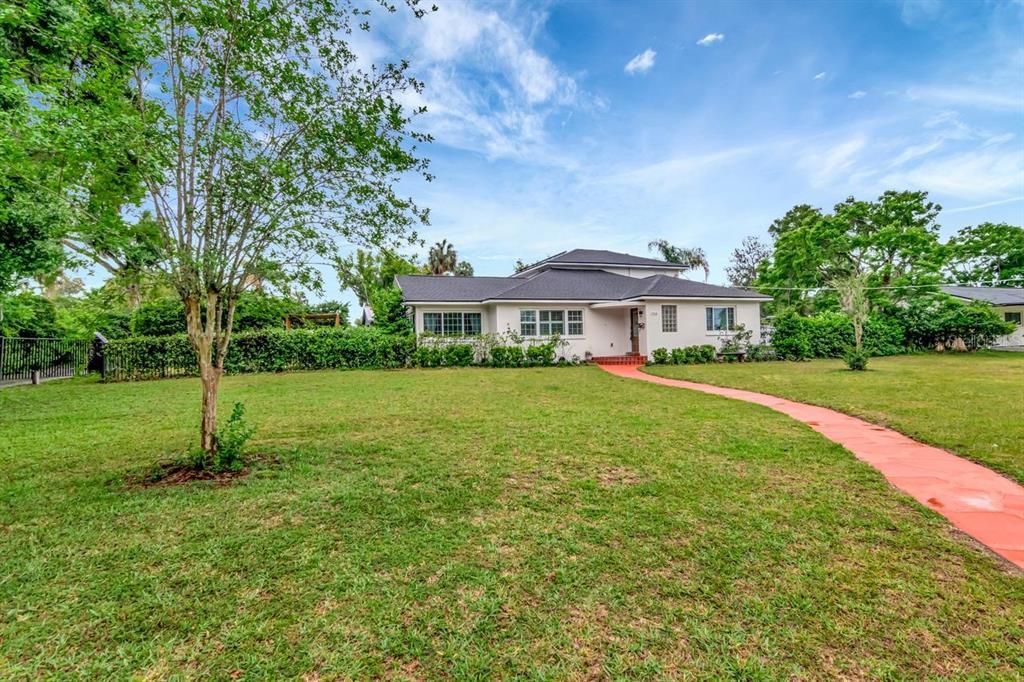 На продажу: $695,900 (4 спален, 3 ванн, 2480 Квадратных фут)
