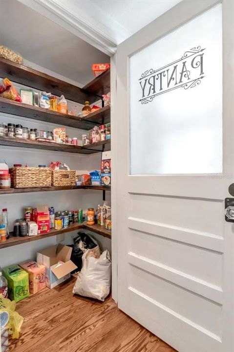 На продажу: $695,900 (4 спален, 3 ванн, 2480 Квадратных фут)