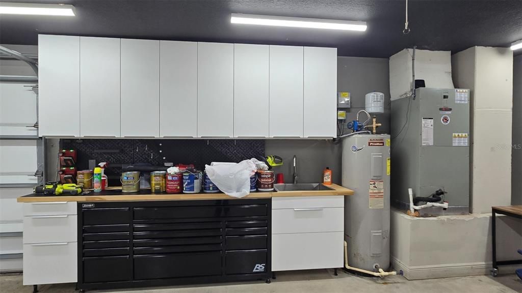 Activo con contrato: $470,000 (3 camas, 2 baños, 2200 Pies cuadrados)