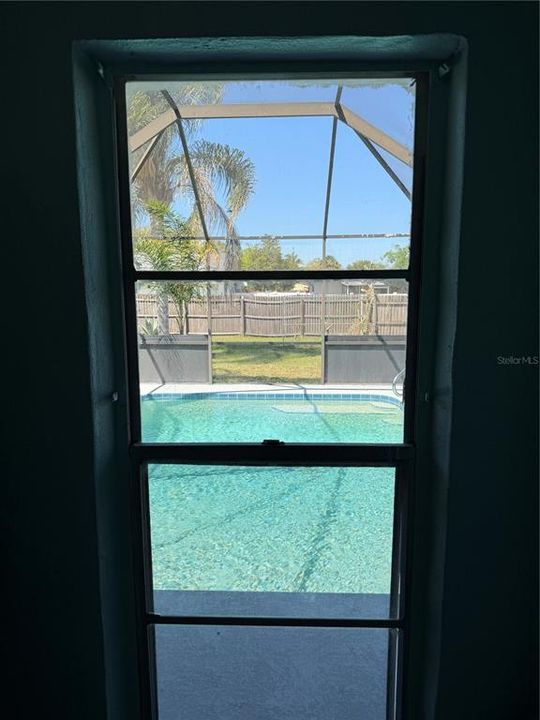 For Sale: $250,000 (3 beds, 1 baths, 1363 Square Feet)