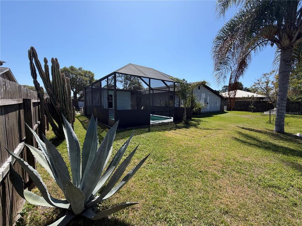 For Sale: $250,000 (3 beds, 1 baths, 1363 Square Feet)