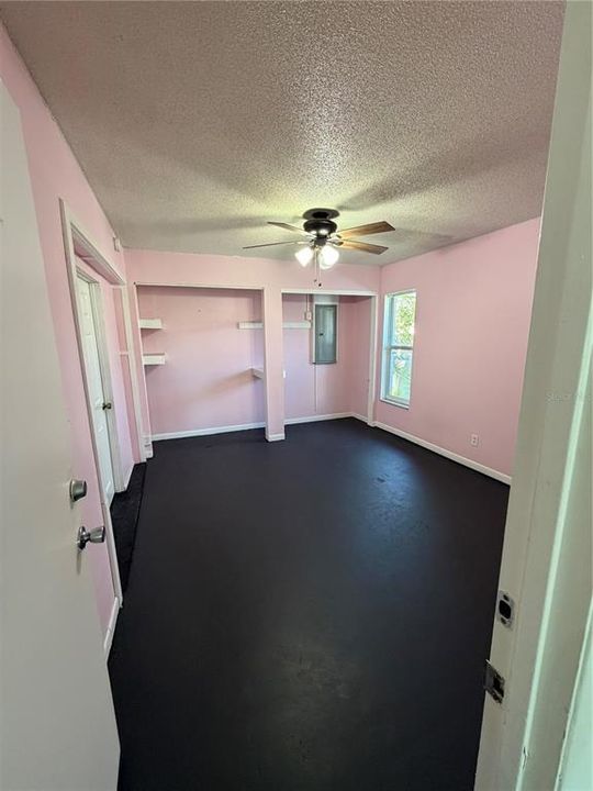 For Sale: $250,000 (3 beds, 1 baths, 1363 Square Feet)