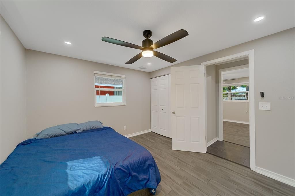 Active With Contract: $2,700 (3 beds, 2 baths, 1349 Square Feet)