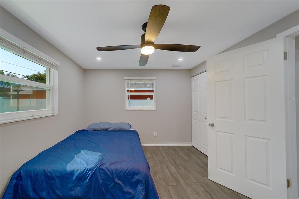 Active With Contract: $2,700 (3 beds, 2 baths, 1349 Square Feet)