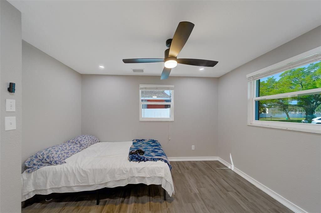 Active With Contract: $2,700 (3 beds, 2 baths, 1349 Square Feet)