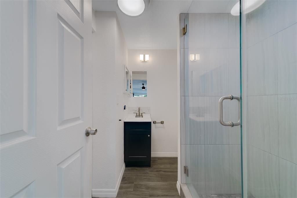Active With Contract: $2,700 (3 beds, 2 baths, 1349 Square Feet)