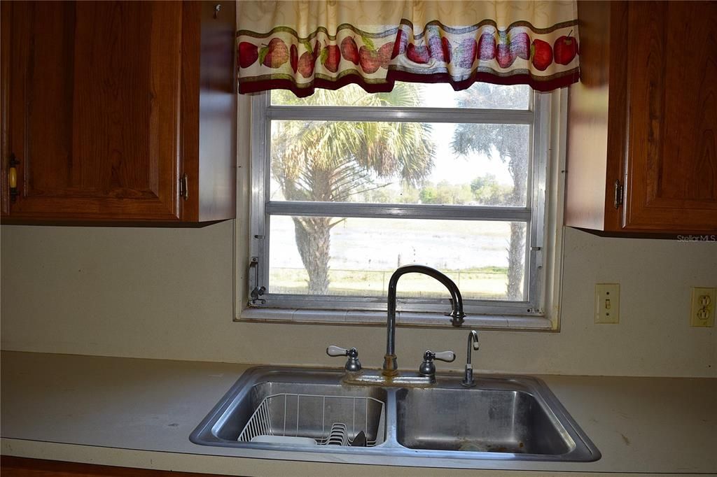 En Venta: $269,000 (3 camas, 2 baños, 1426 Pies cuadrados)
