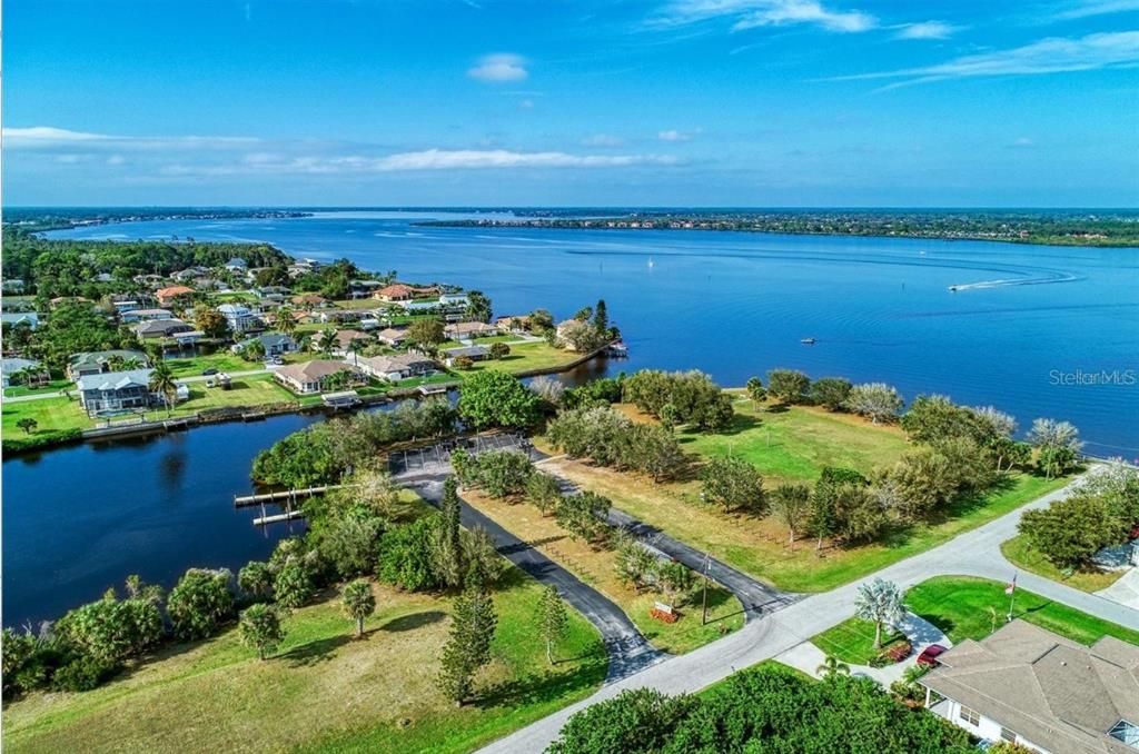 待售: $16,000 (0.23 acres)