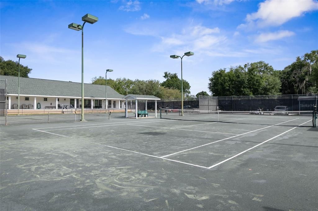 待售: $529,900 (4 贝兹, 3 浴室, 2361 平方英尺)