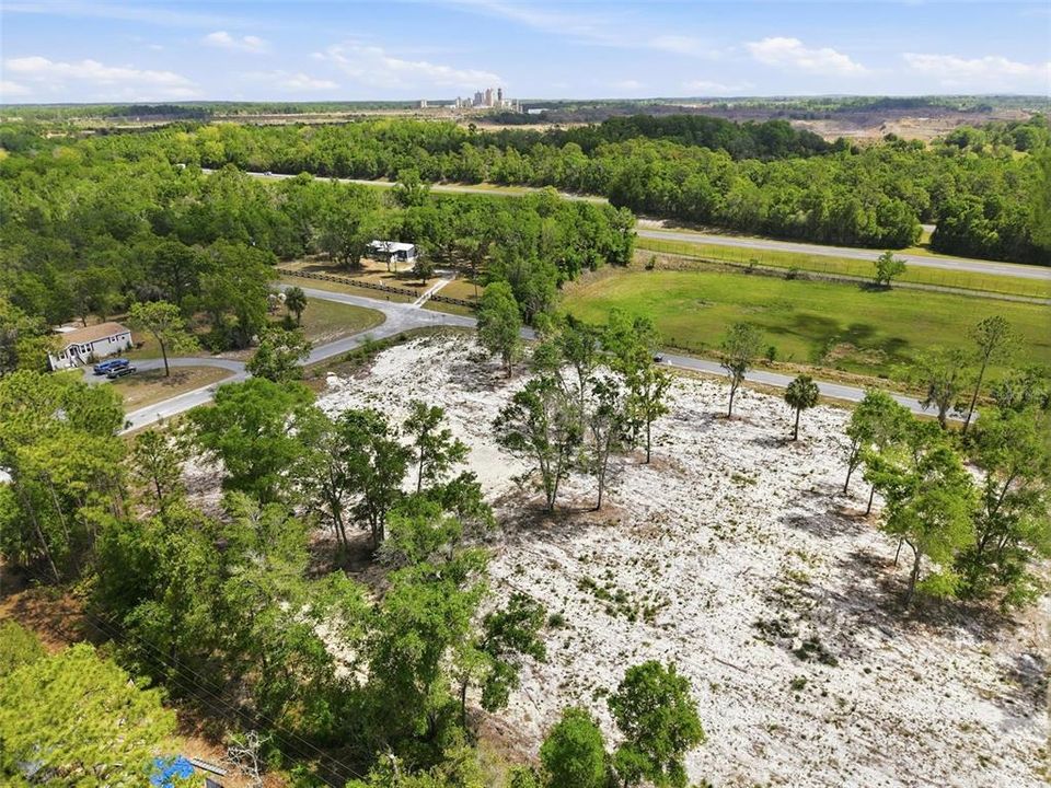 Activo con contrato: $175,000 (3.60 acres)