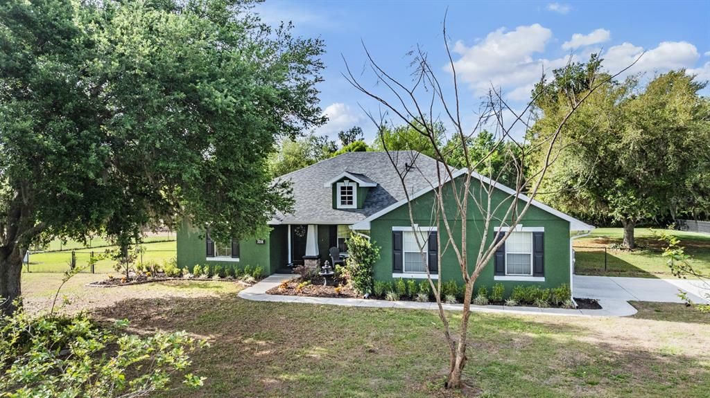 En Venta: $499,900 (4 camas, 2 baños, 2079 Pies cuadrados)