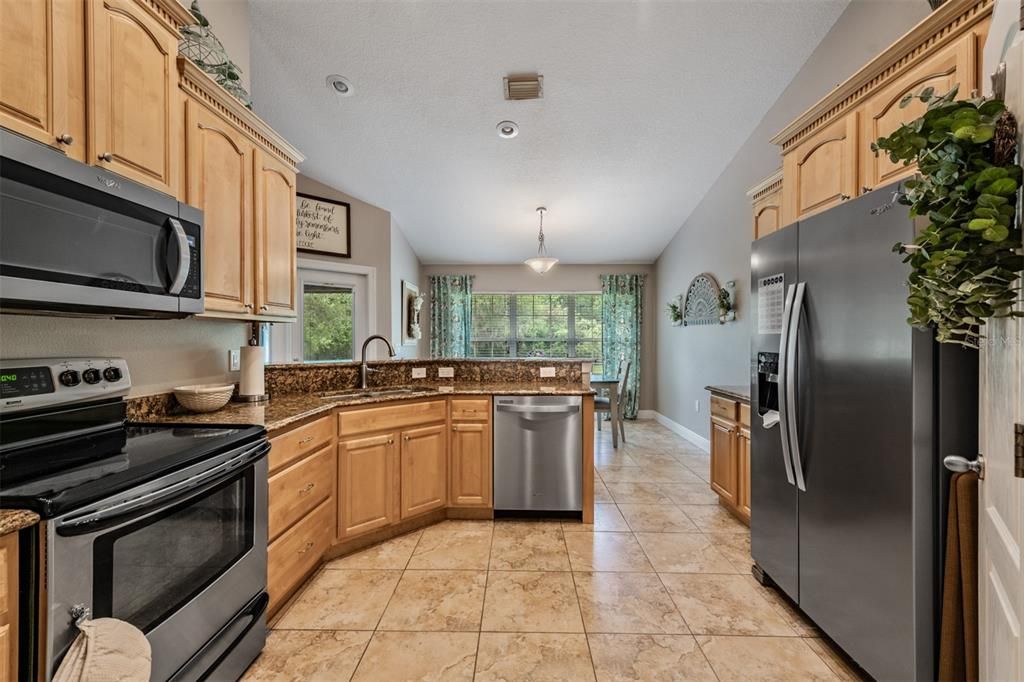 En Venta: $499,900 (4 camas, 2 baños, 2079 Pies cuadrados)