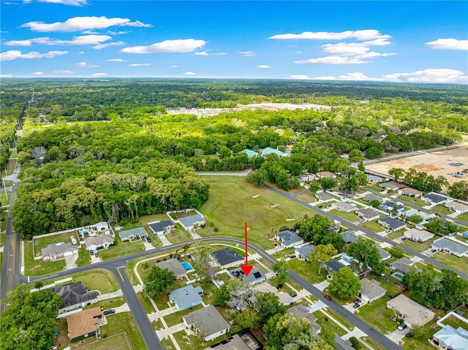 En Venta: $335,000 (3 camas, 2 baños, 1854 Pies cuadrados)