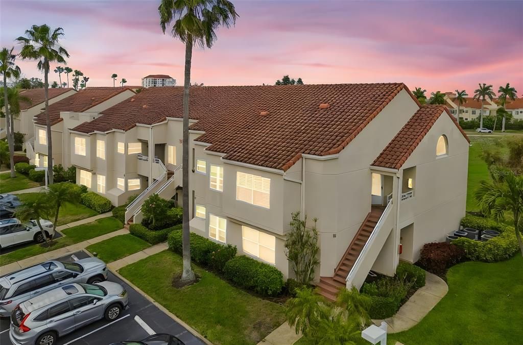 En Venta: $289,000 (2 camas, 2 baños, 1145 Pies cuadrados)