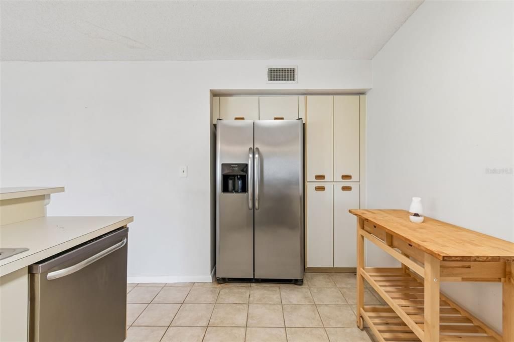 En Venta: $289,000 (2 camas, 2 baños, 1145 Pies cuadrados)