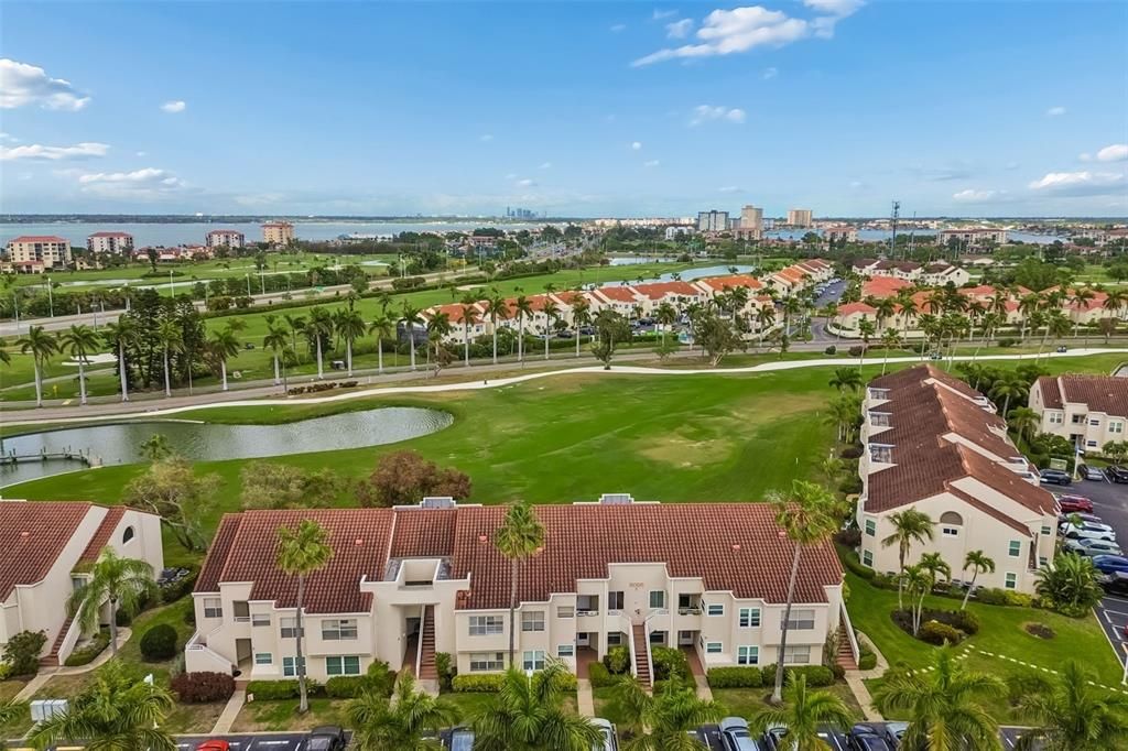 En Venta: $289,000 (2 camas, 2 baños, 1145 Pies cuadrados)