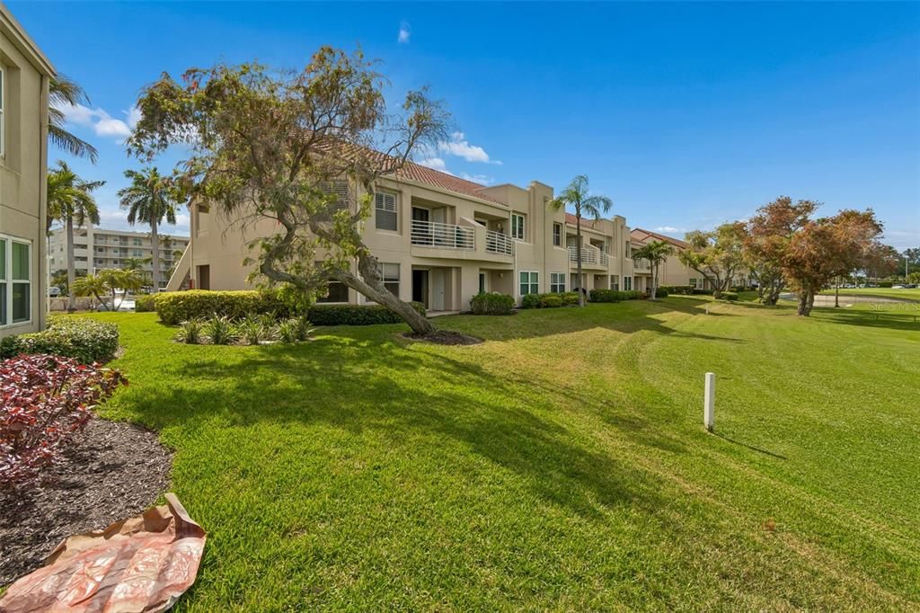 En Venta: $289,000 (2 camas, 2 baños, 1145 Pies cuadrados)