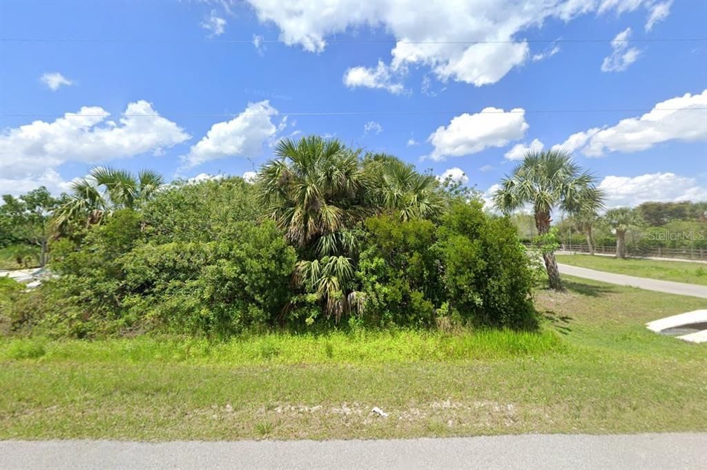 待售: $64,999 (1.14 acres)