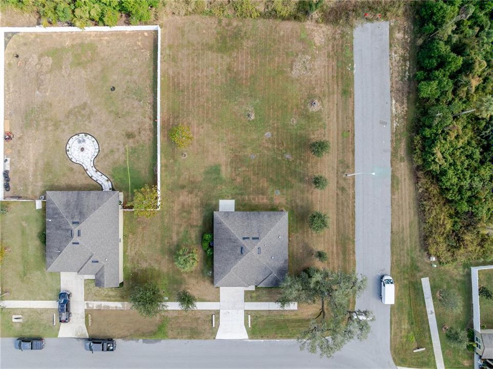 For Sale: $414,900 (3 beds, 2 baths, 1563 Square Feet)